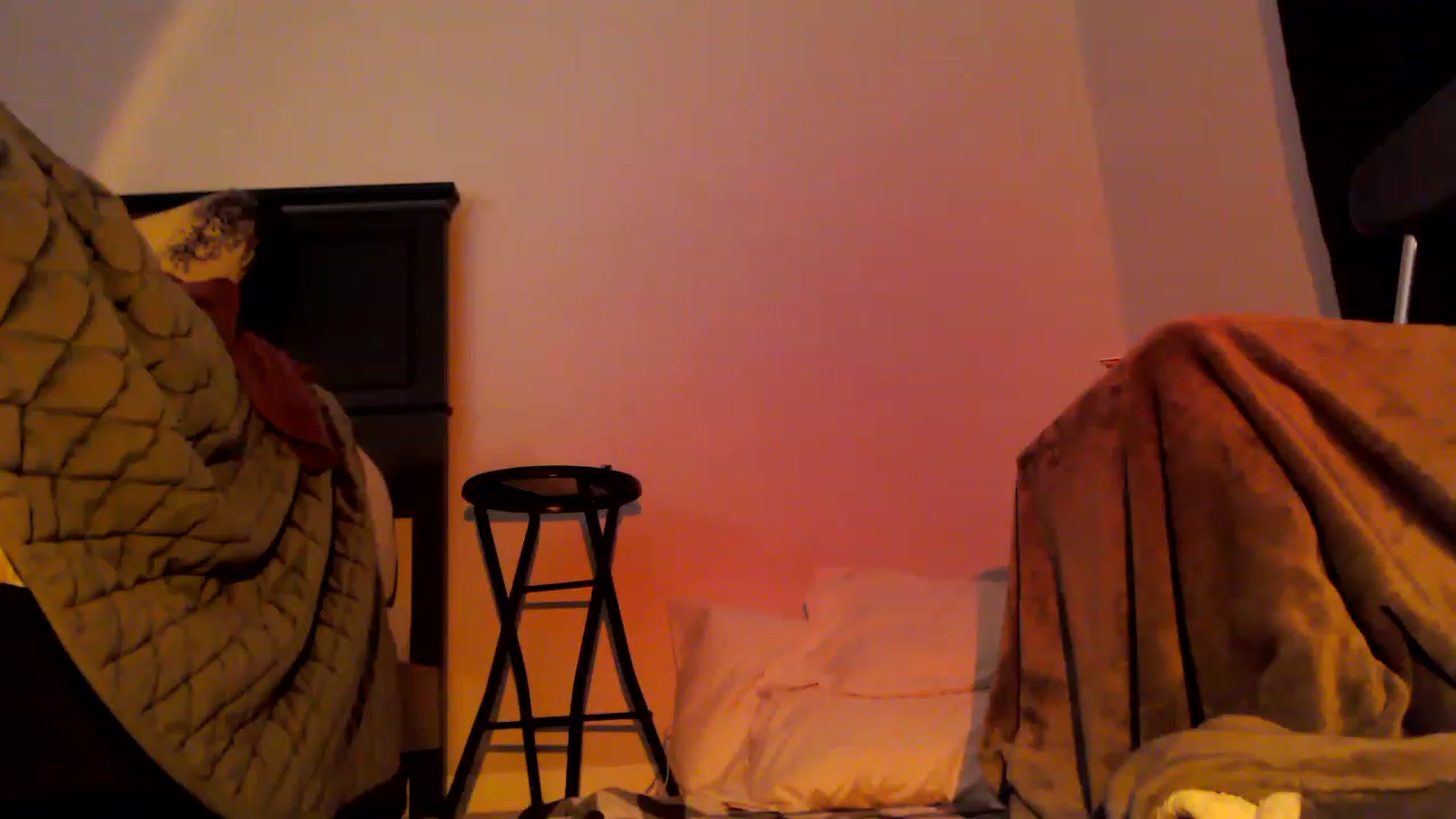 Gallery image thumbnail from EmmyLove's myfreecams stream on, 06/14/2023, 07:02 image 10 of 20