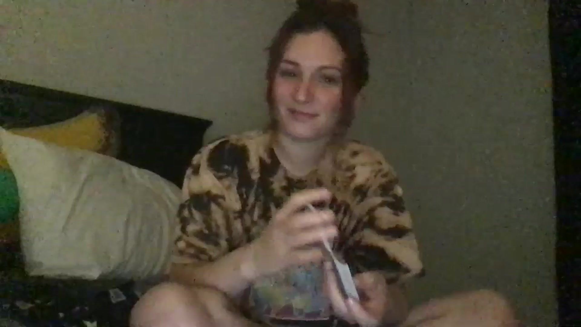 Gallery image thumbnail from EmmyLove's myfreecams stream on, 06/15/2023, 04:45 image 7 of 20