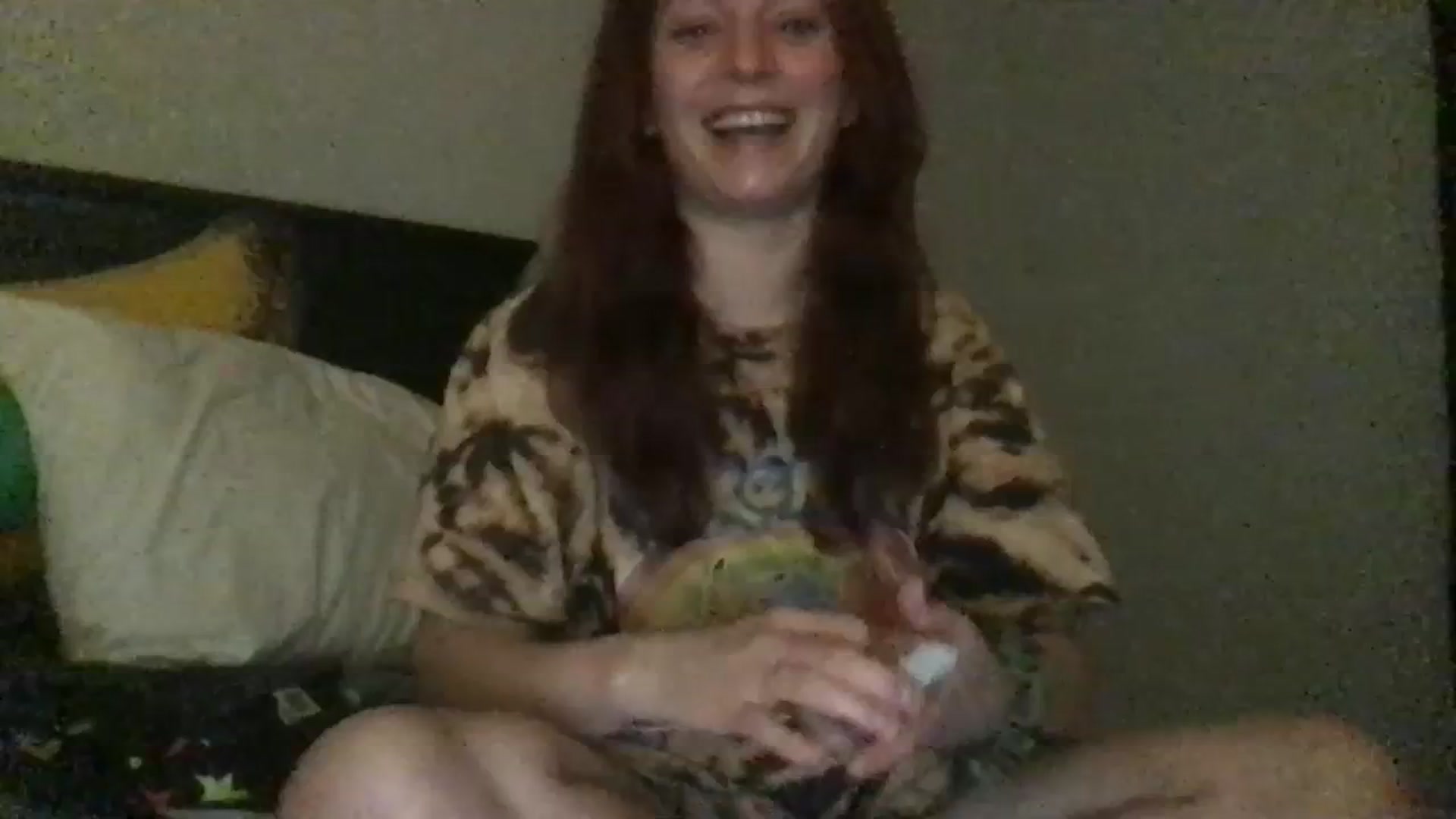 Gallery image thumbnail from EmmyLove's myfreecams stream on, 06/15/2023, 04:45 image 1 of 20