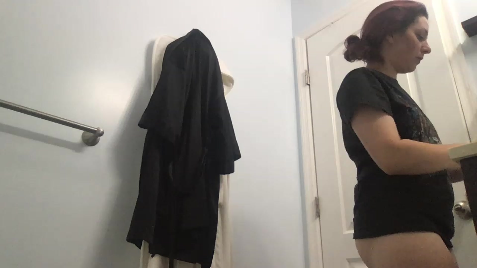 Gallery image thumbnail from EmmyLove's myfreecams stream on, 06/23/2023, 04:34 image 8 of 20