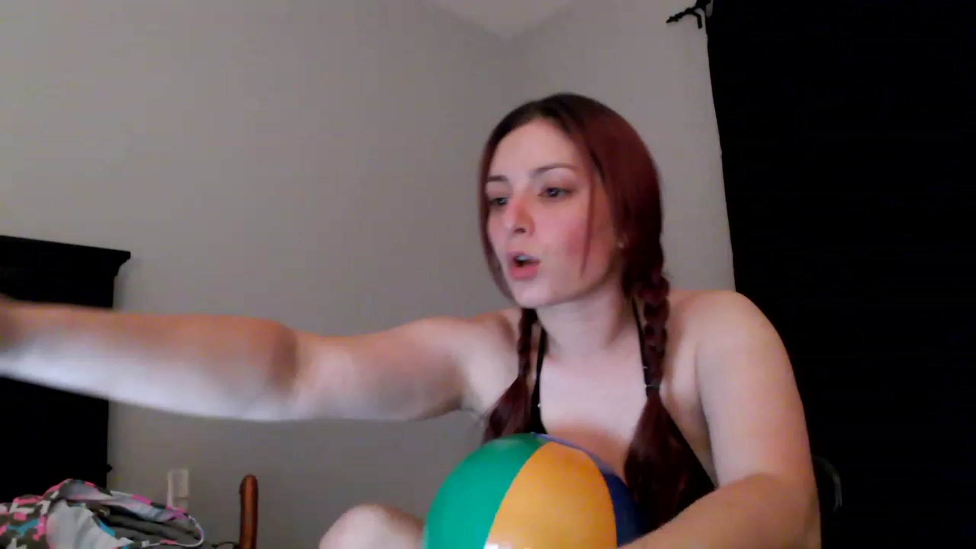 Gallery image thumbnail from EmmyLove's myfreecams stream on, 06/23/2023, 05:43 image 7 of 20