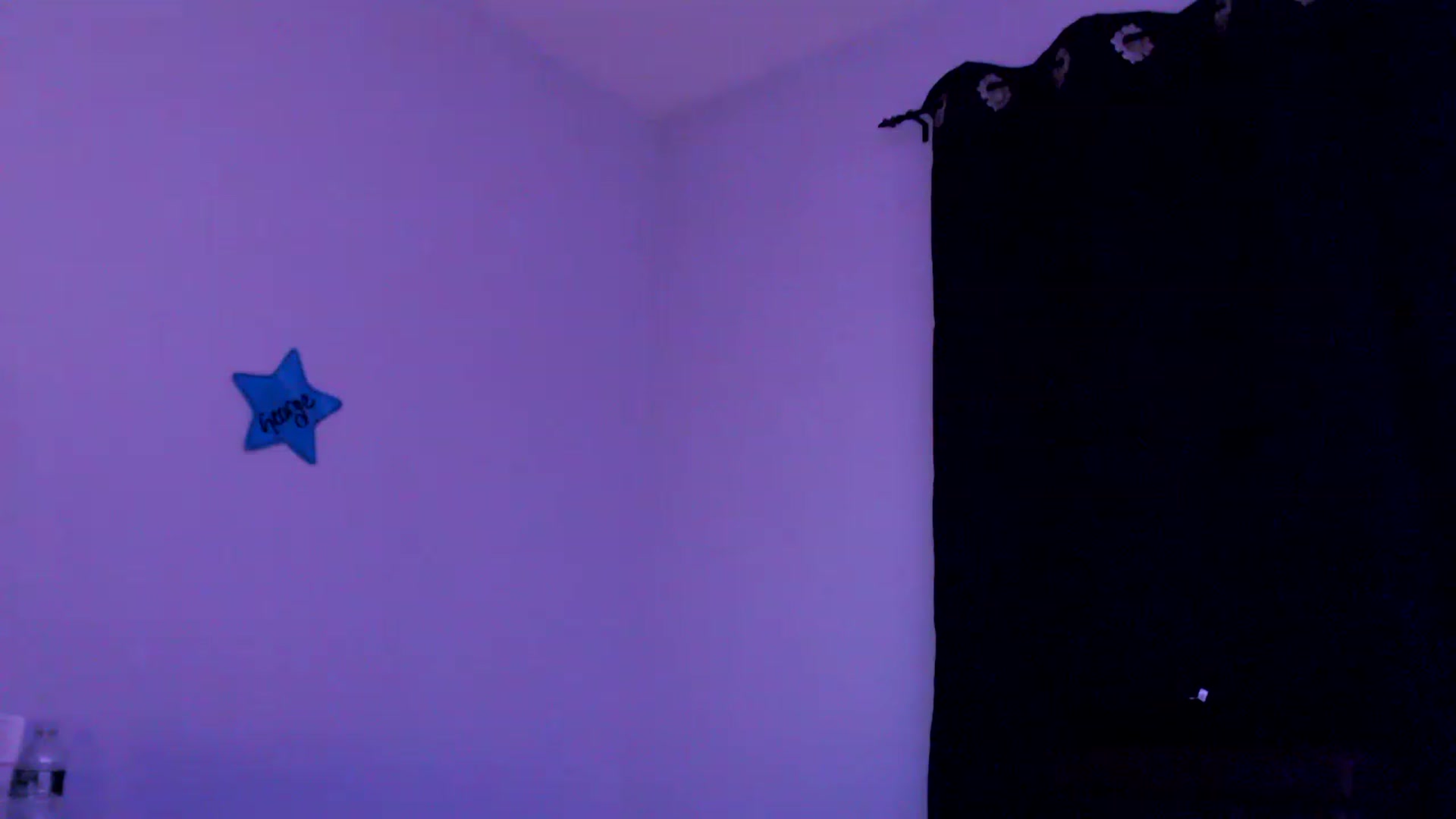 Gallery image thumbnail from EmmyLove's myfreecams stream on, 06/28/2023, 06:18 image 17 of 20