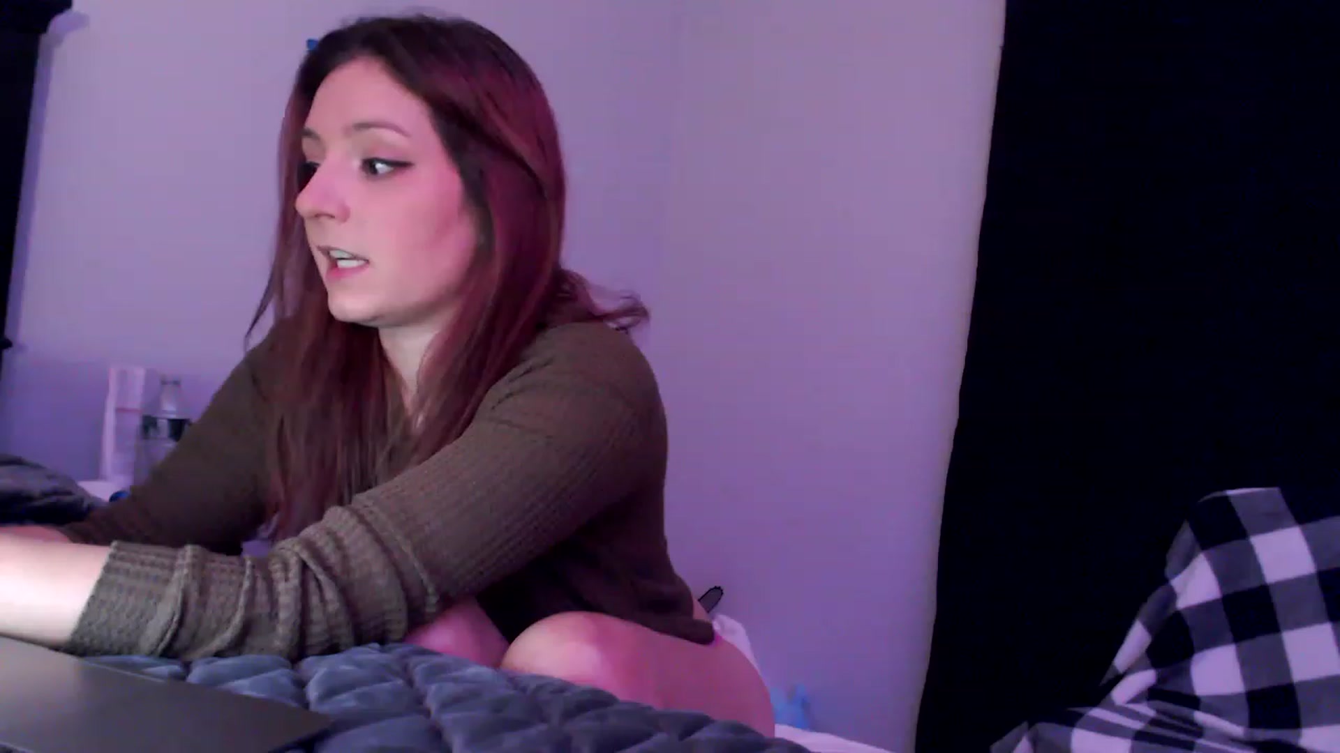 Gallery image thumbnail from EmmyLove's myfreecams stream on, 06/29/2023, 05:56 image 9 of 20