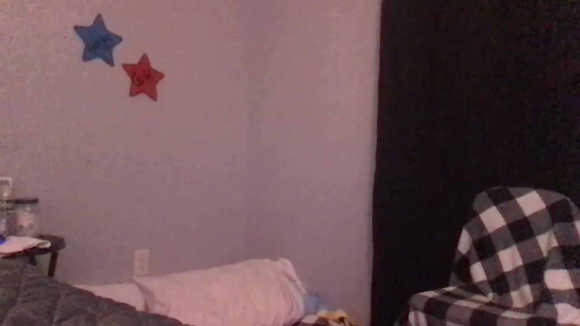 Gallery image thumbnail from EmmyLove's myfreecams stream on, 07/01/2023, 06:31 image 8 of 20