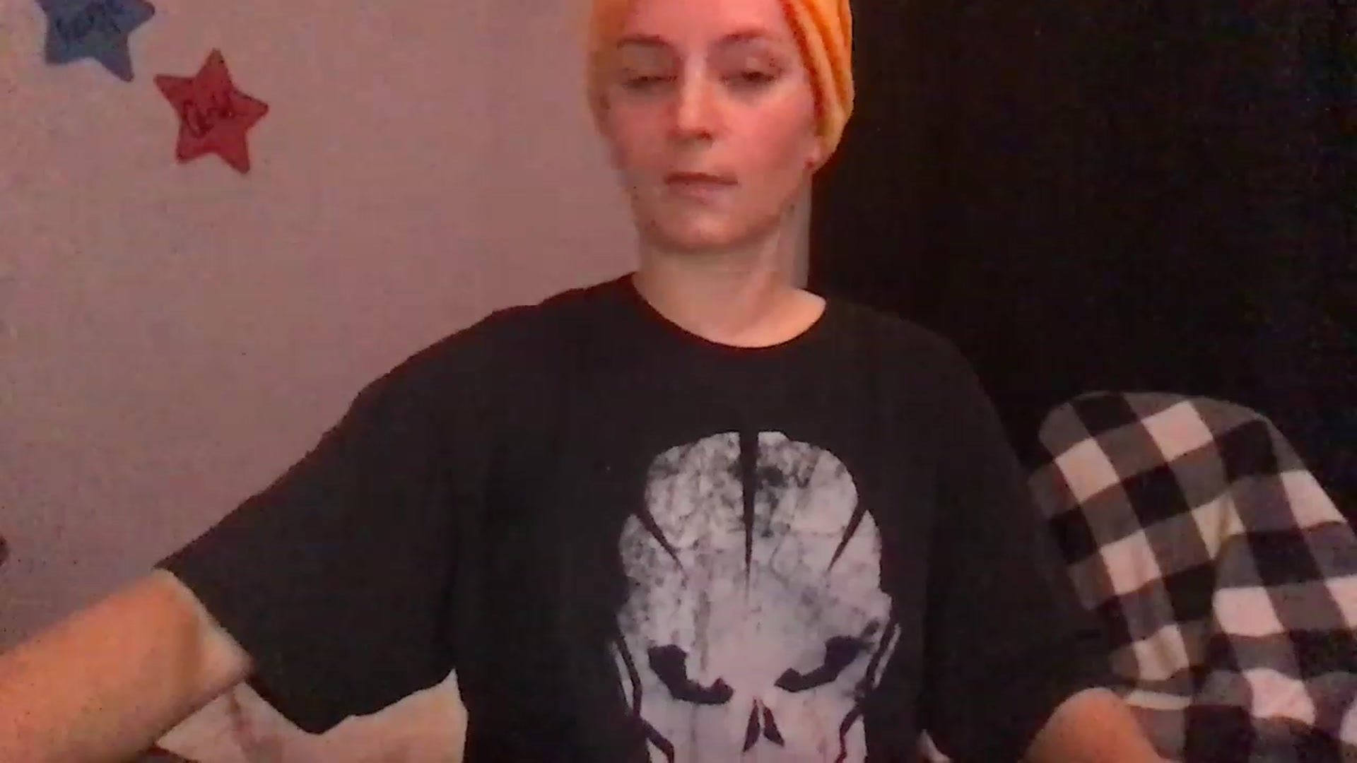 Gallery image thumbnail from EmmyLove's myfreecams stream on, 07/01/2023, 06:31 image 5 of 20