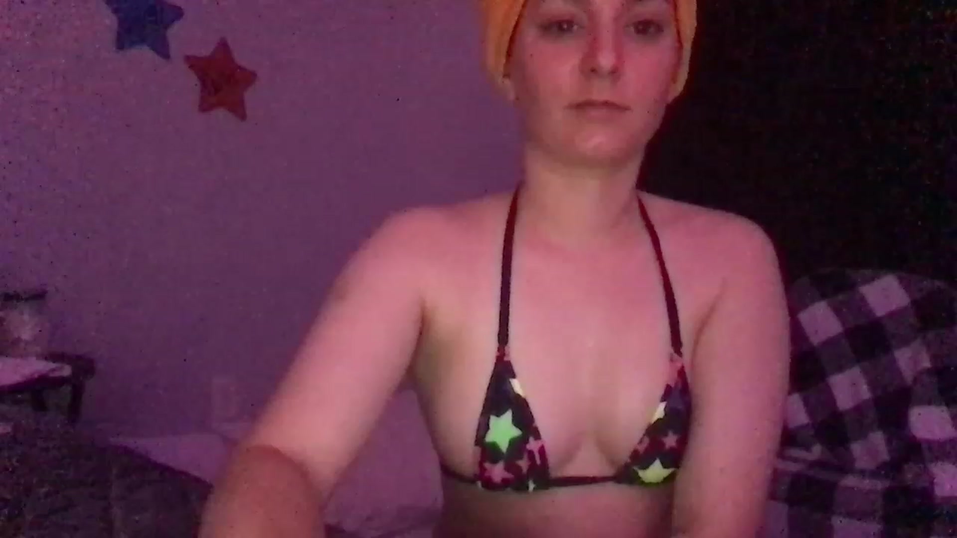 Gallery image thumbnail from EmmyLove's myfreecams stream on, 07/01/2023, 06:31 image 14 of 20