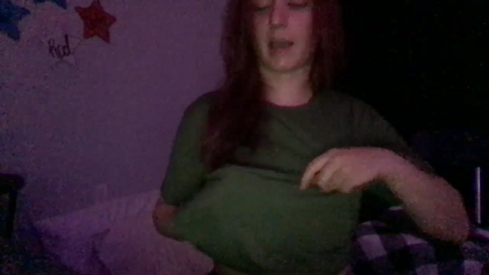 Gallery image thumbnail from EmmyLove's myfreecams stream on, 07/12/2023, 06:19 image 12 of 20
