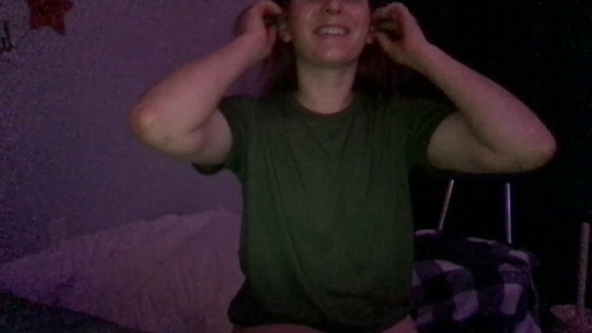Gallery image thumbnail from EmmyLove's myfreecams stream on, 07/12/2023, 06:19 image 9 of 20