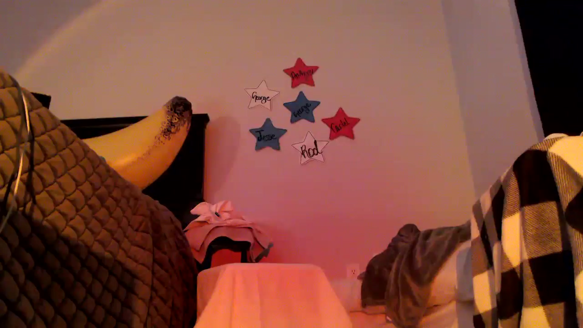 Gallery image thumbnail from EmmyLove's myfreecams stream on, 08/01/2023, 04:50 image 16 of 20