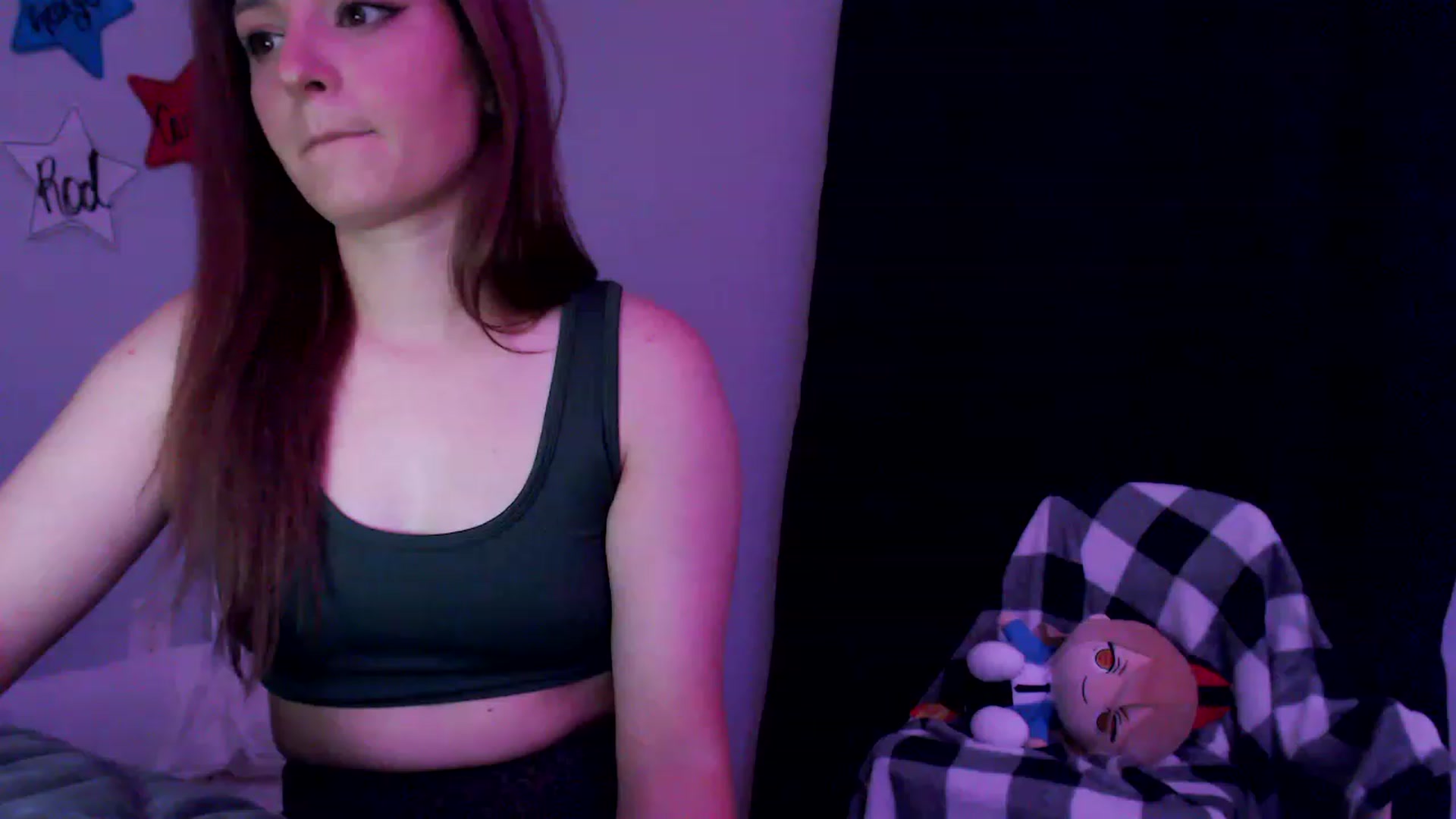Gallery image thumbnail from EmmyLove's myfreecams stream on, 08/03/2023, 04:01 image 11 of 20