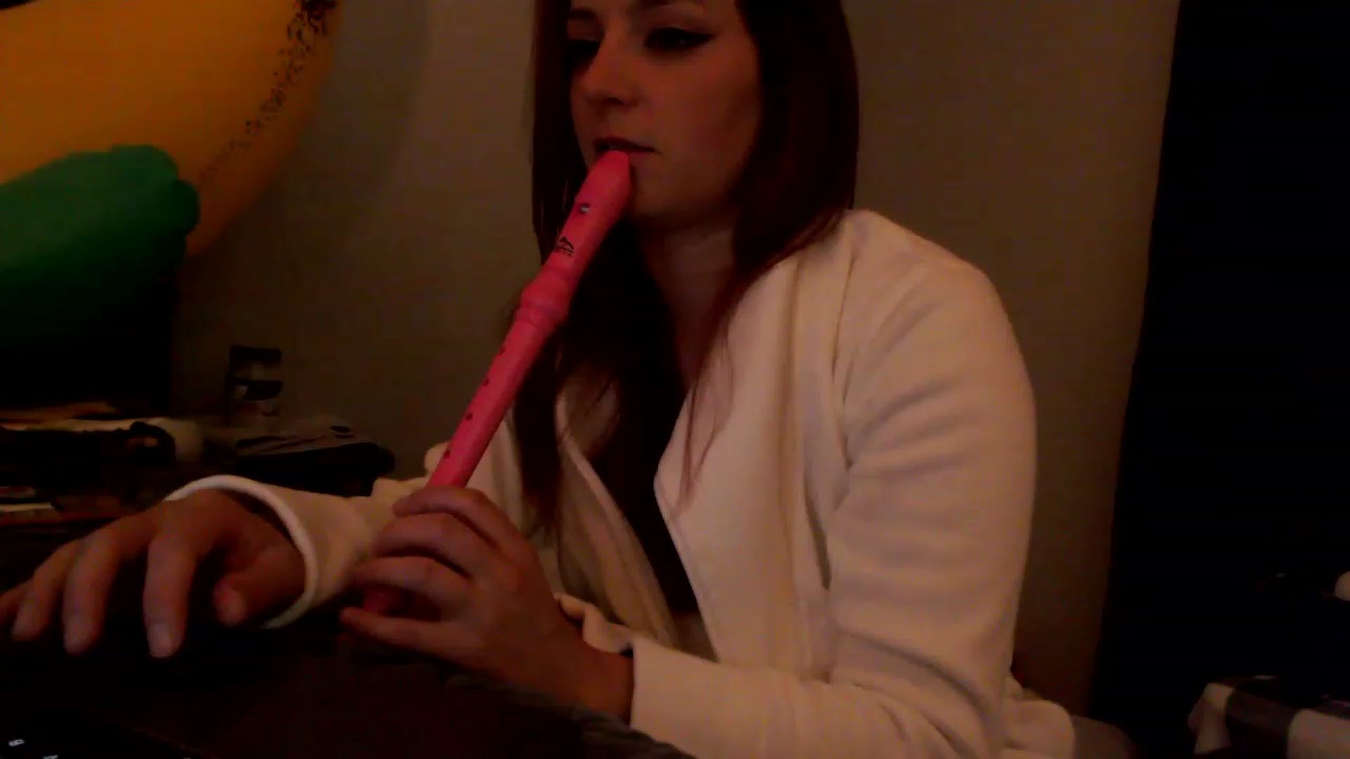 Gallery image thumbnail from EmmyLove's myfreecams stream on, 08/04/2023, 06:42 image 18 of 20