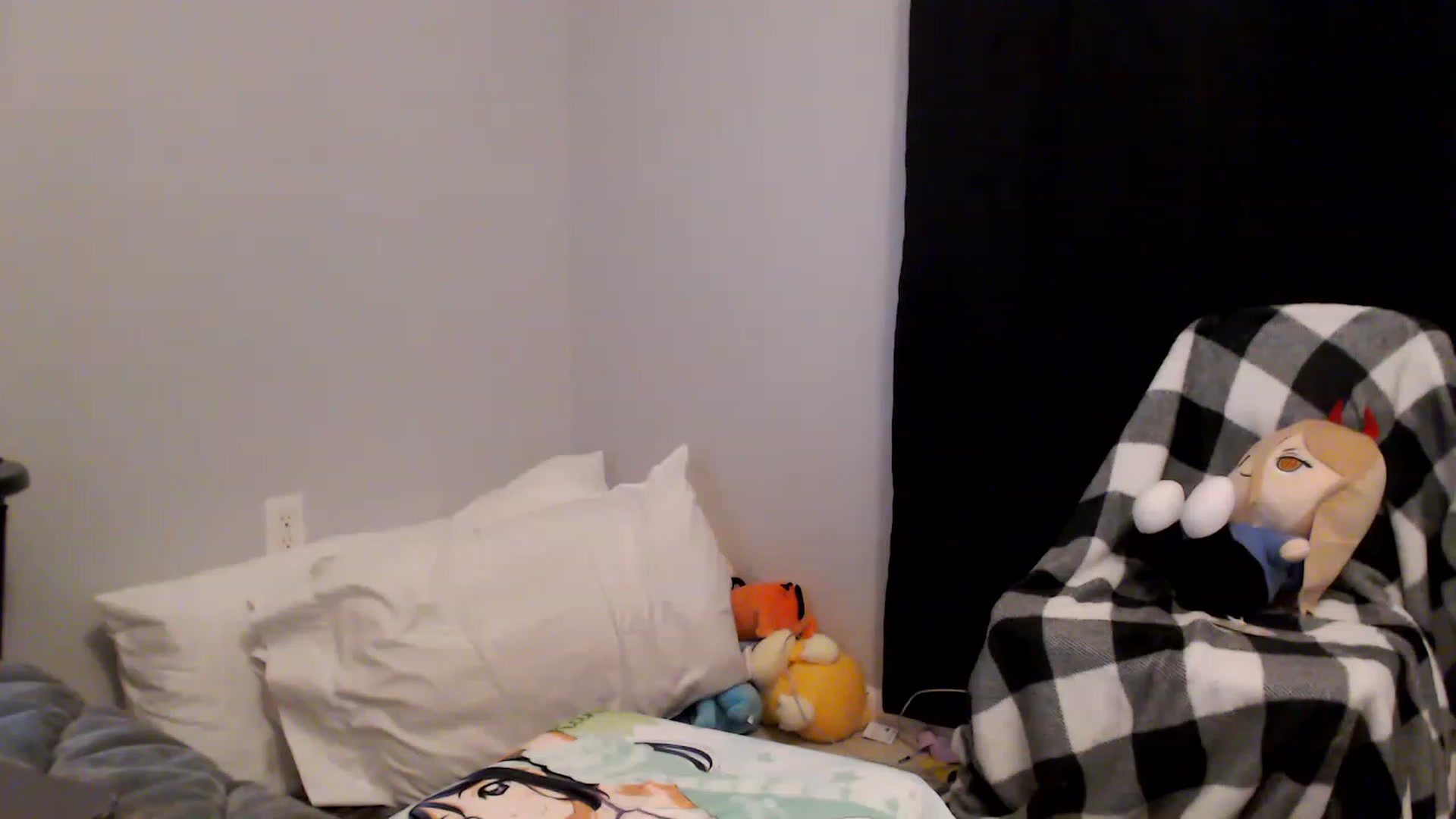Gallery image thumbnail from EmmyLove's myfreecams stream on, 08/09/2023, 06:09 image 2 of 20