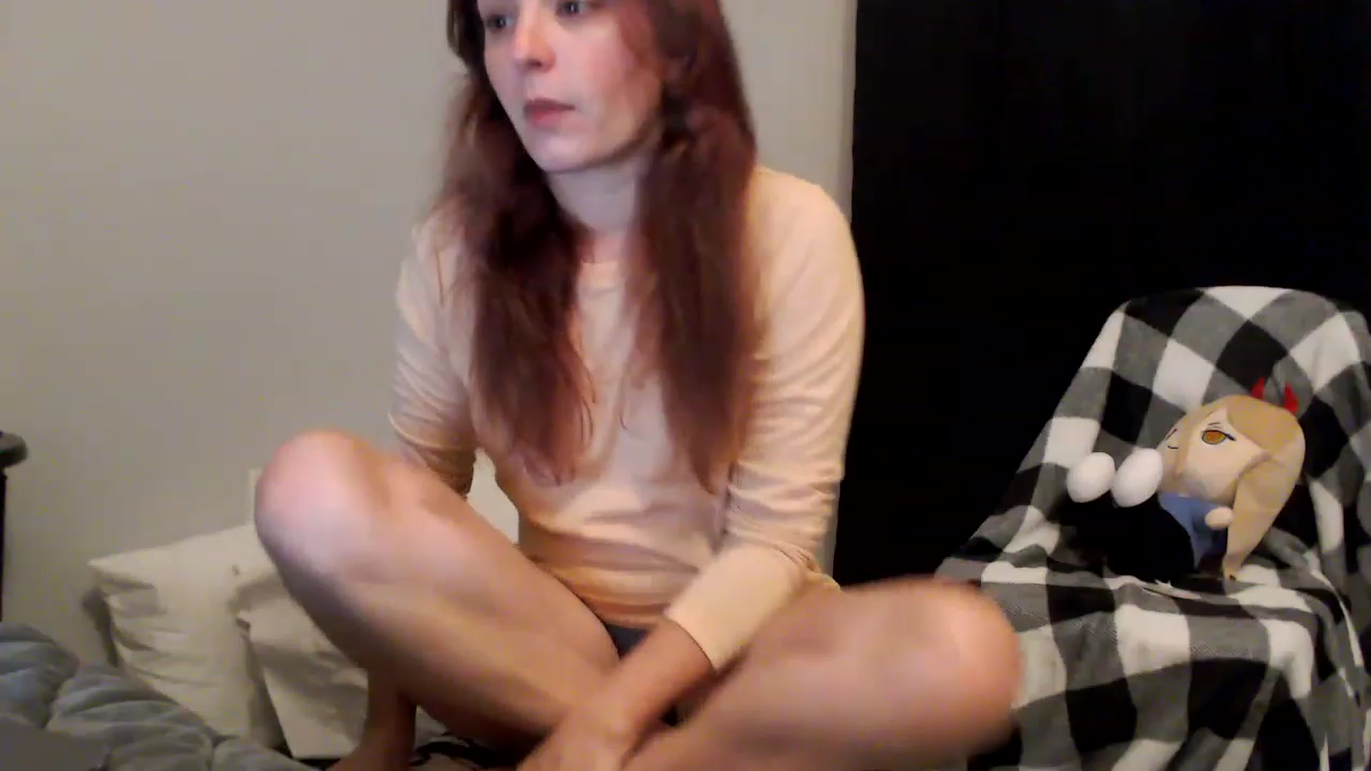 Gallery image thumbnail from EmmyLove's myfreecams stream on, 08/09/2023, 06:09 image 9 of 20