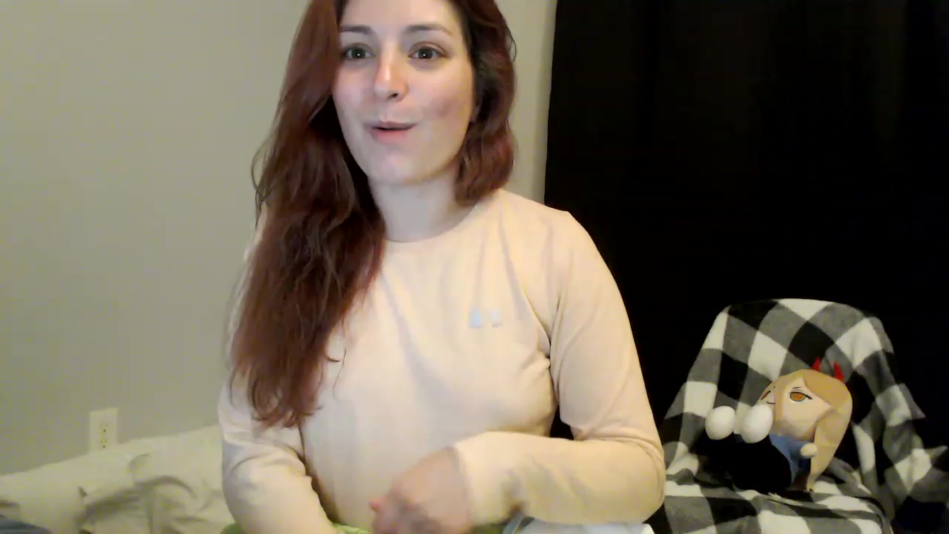 Gallery image thumbnail from EmmyLove's myfreecams stream on, 08/09/2023, 06:50 image 17 of 20