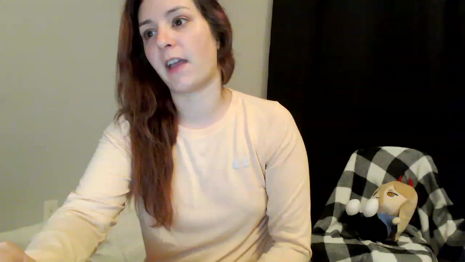 Gallery image thumbnail from EmmyLove's myfreecams stream on, 08/09/2023, 06:50 image 15 of 20