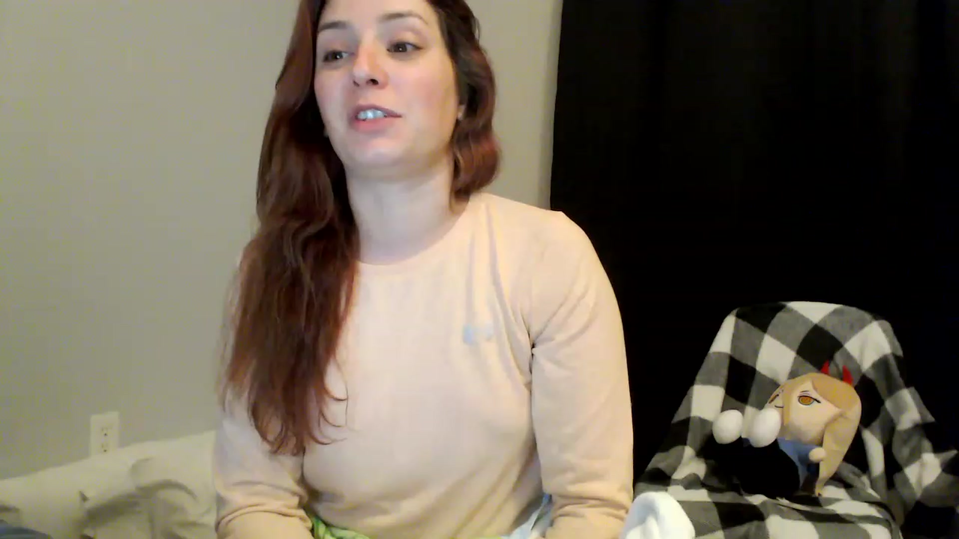 Gallery image thumbnail from EmmyLove's myfreecams stream on, 08/09/2023, 06:50 image 16 of 20