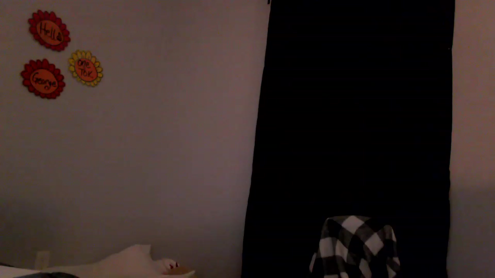 Gallery image thumbnail from EmmyLove's myfreecams stream on, 08/14/2023, 06:51 image 19 of 20