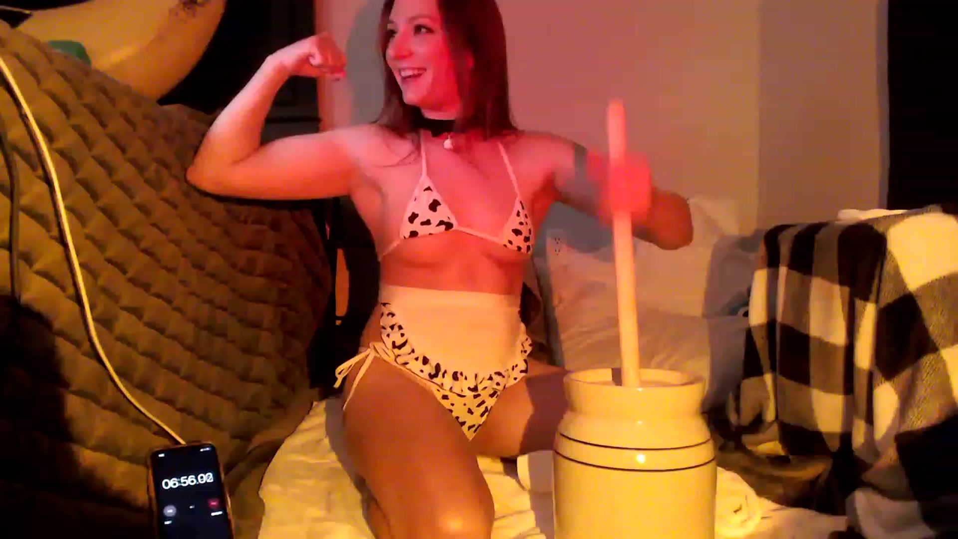 Gallery image thumbnail from EmmyLove's myfreecams stream on, 08/16/2023, 06:25 image 11 of 20