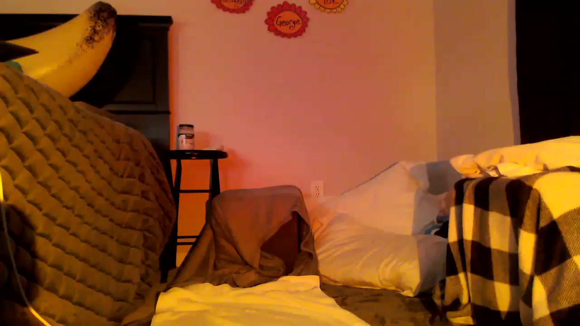 Gallery image thumbnail from EmmyLove's myfreecams stream on, 08/16/2023, 06:25 image 1 of 20