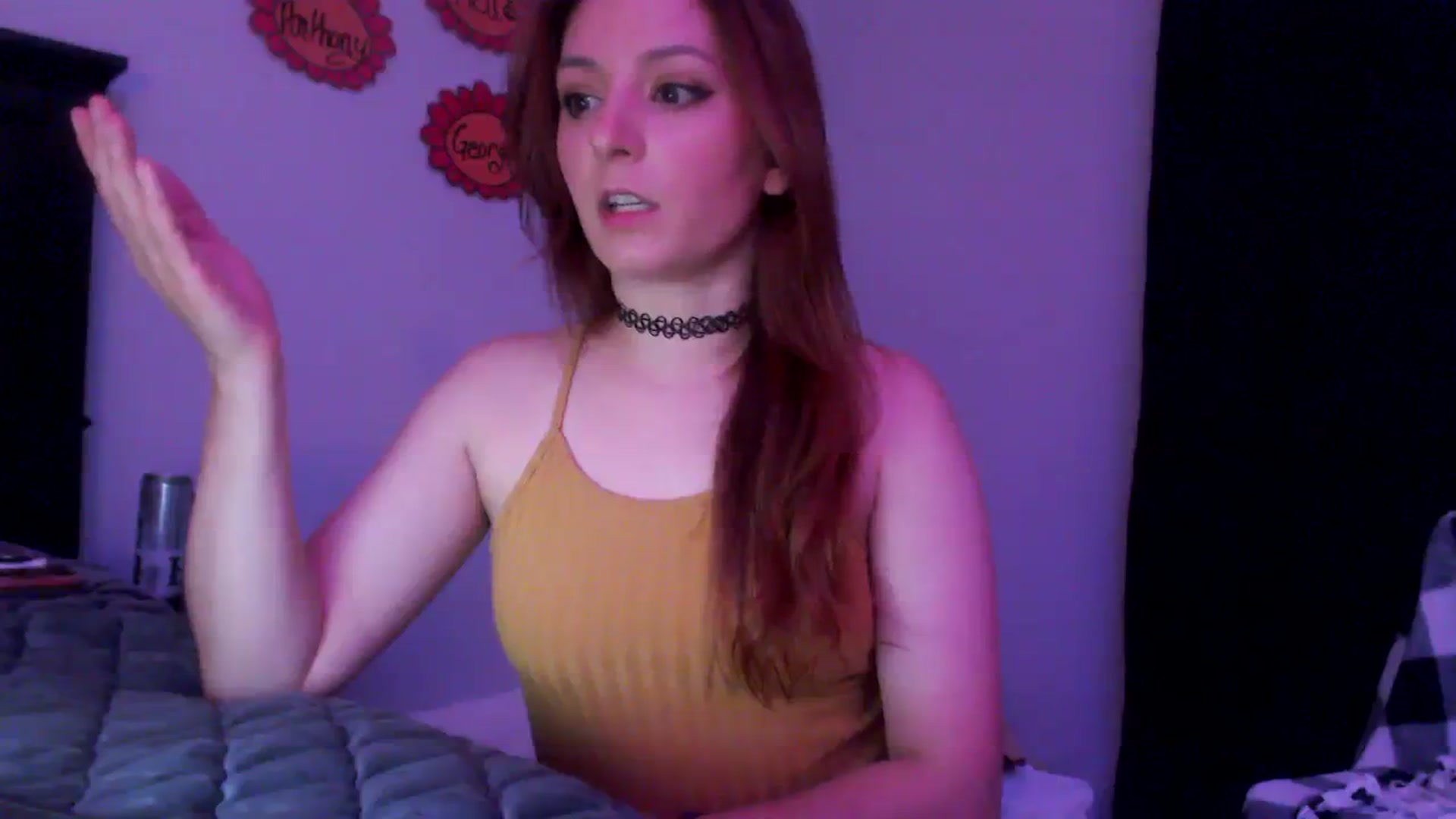 Gallery image thumbnail from EmmyLove's myfreecams stream on, 08/17/2023, 05:33 image 7 of 20