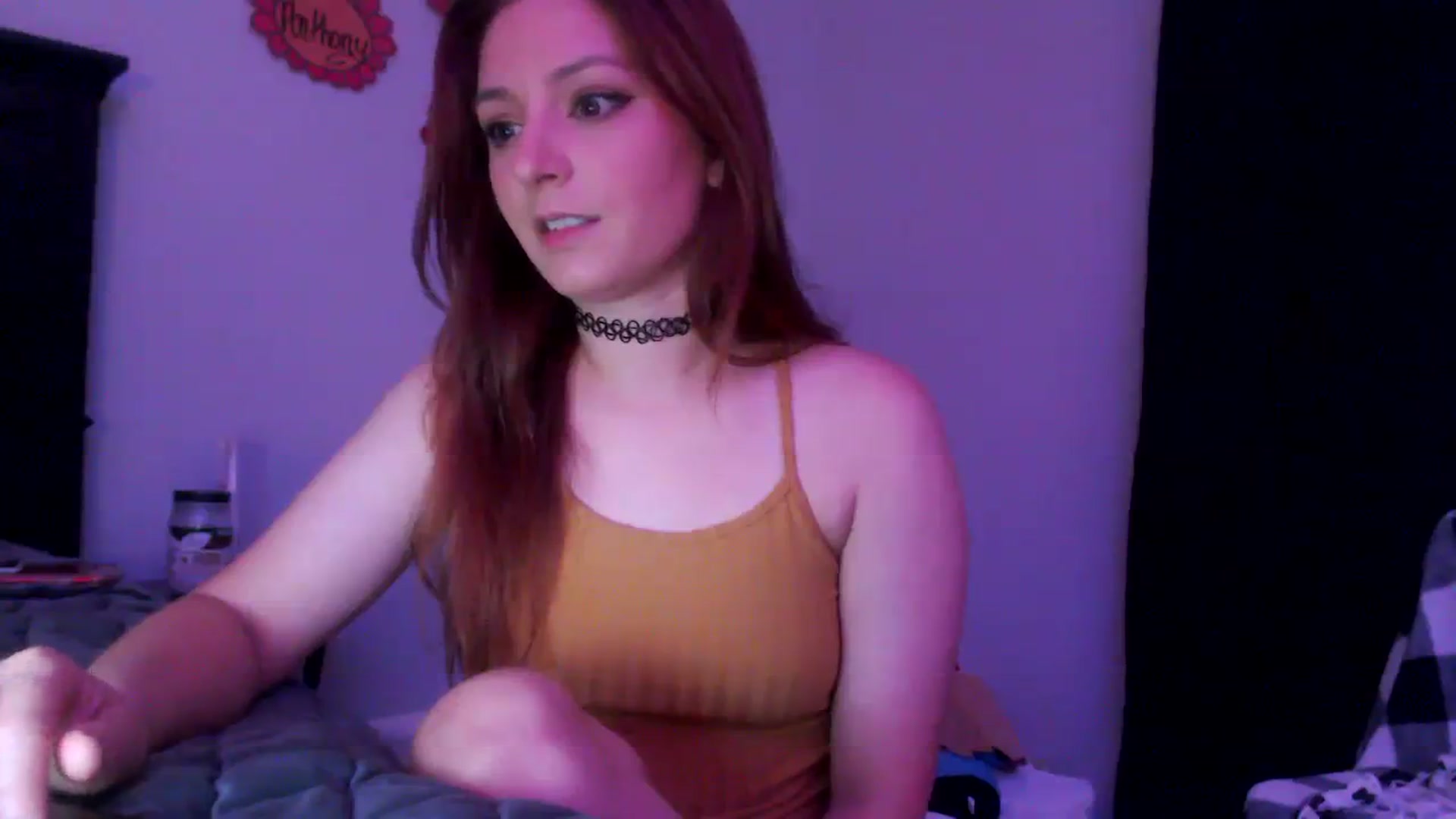 Gallery image thumbnail from EmmyLove's myfreecams stream on, 08/17/2023, 05:33 image 11 of 20