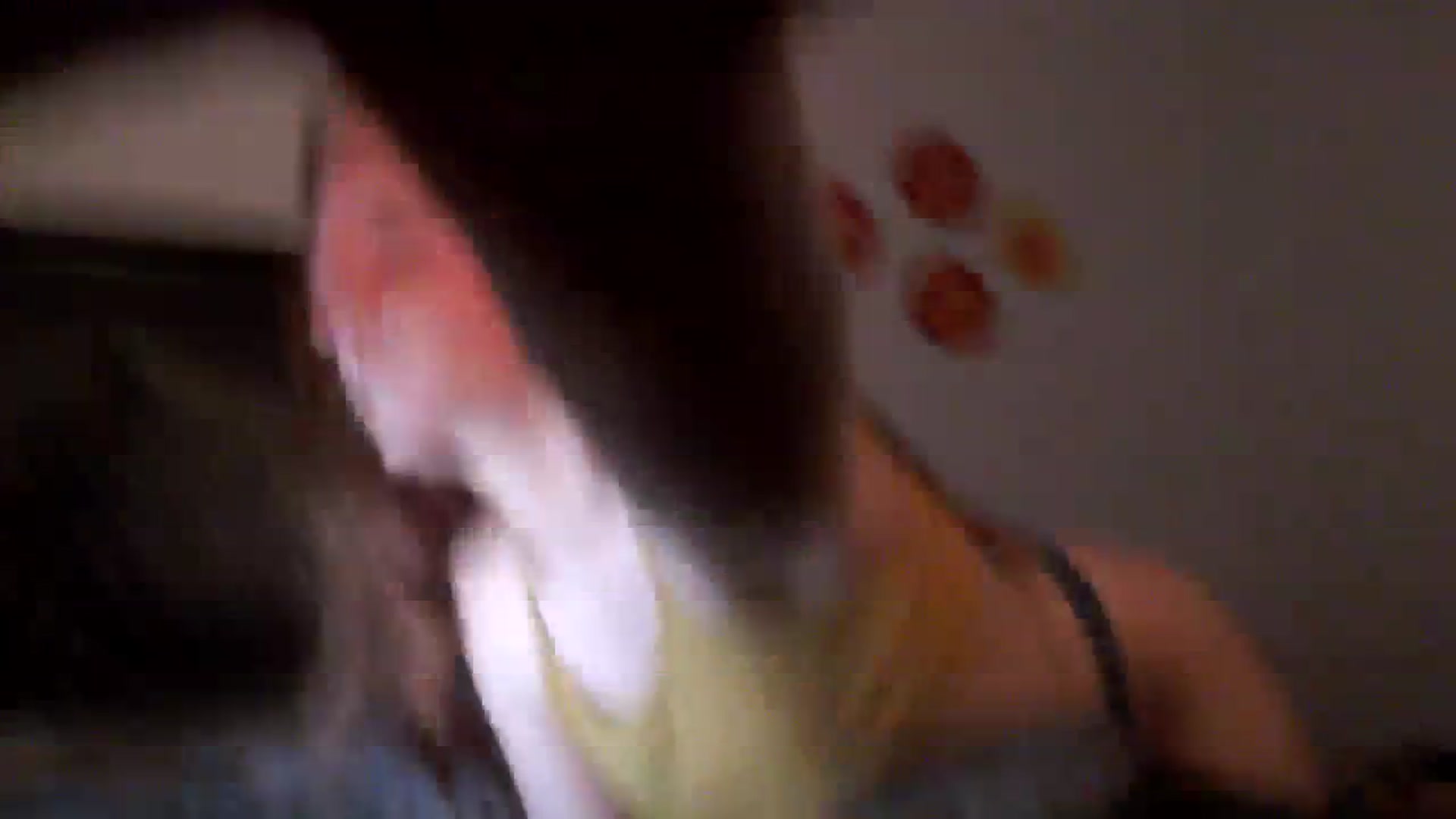Gallery image thumbnail from EmmyLove's myfreecams stream on, 08/22/2023, 04:04 image 11 of 20