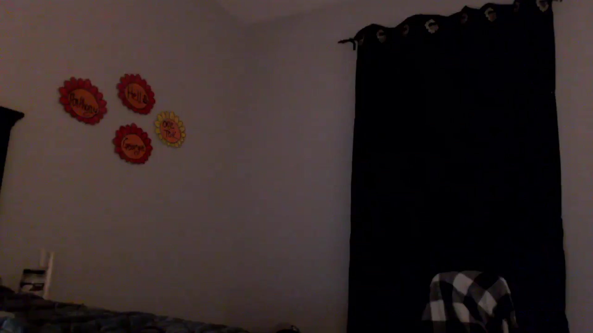 Gallery image thumbnail from EmmyLove's myfreecams stream on, 08/22/2023, 05:01 image 15 of 20