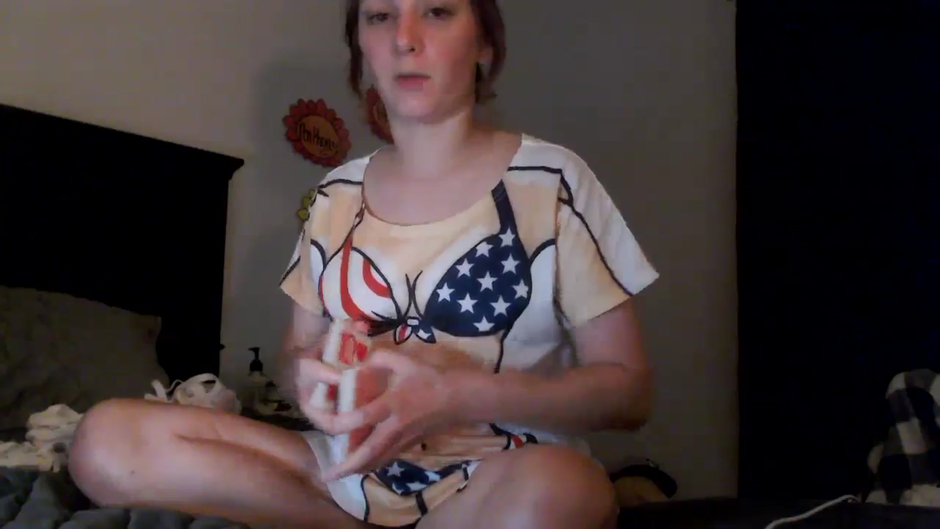 Gallery image thumbnail from EmmyLove's myfreecams stream on, 08/23/2023, 06:41 image 4 of 20