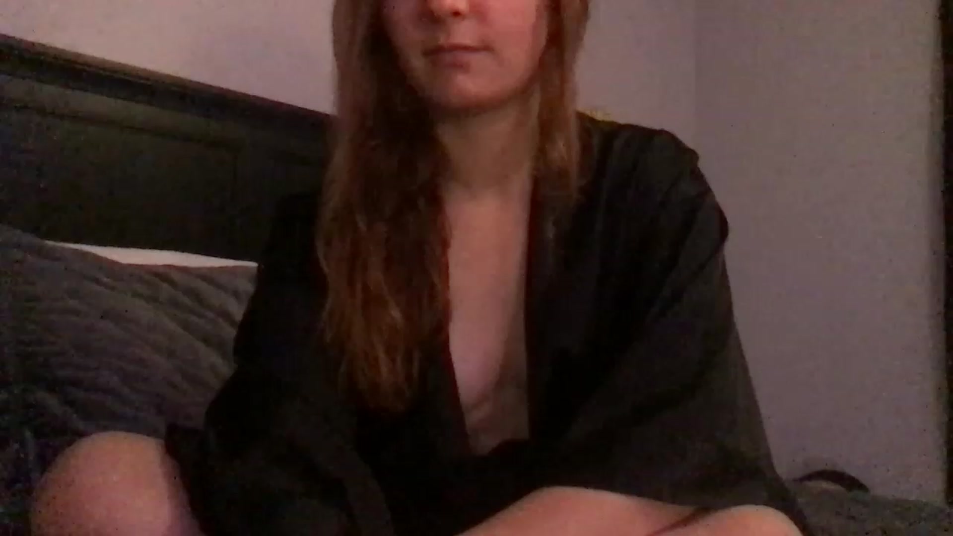 Gallery image thumbnail from EmmyLove's myfreecams stream on, 08/25/2023, 06:15 image 17 of 20