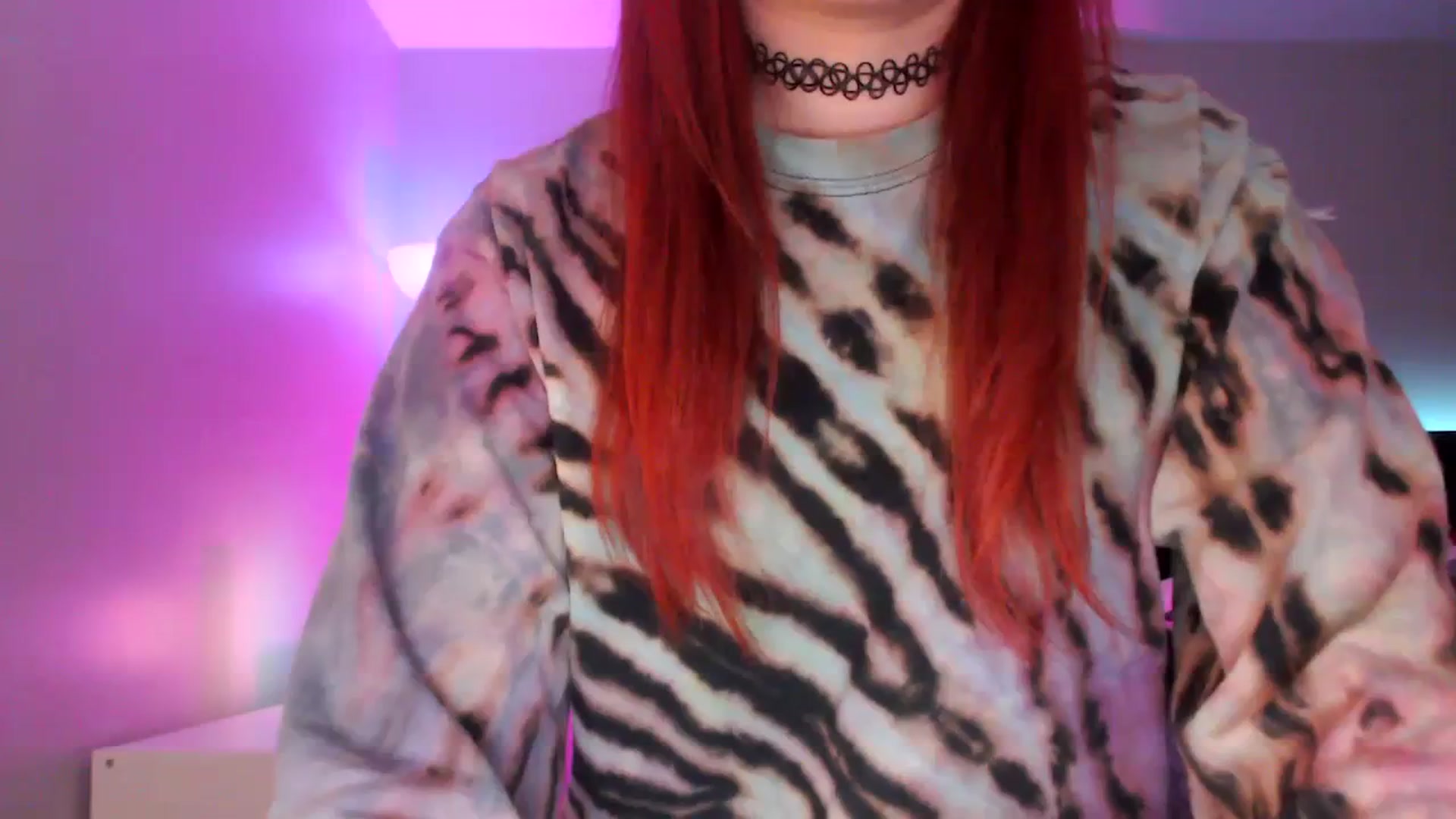 Gallery image thumbnail from EmmyLove's myfreecams stream on, 09/02/2023, 07:25 image 1 of 20