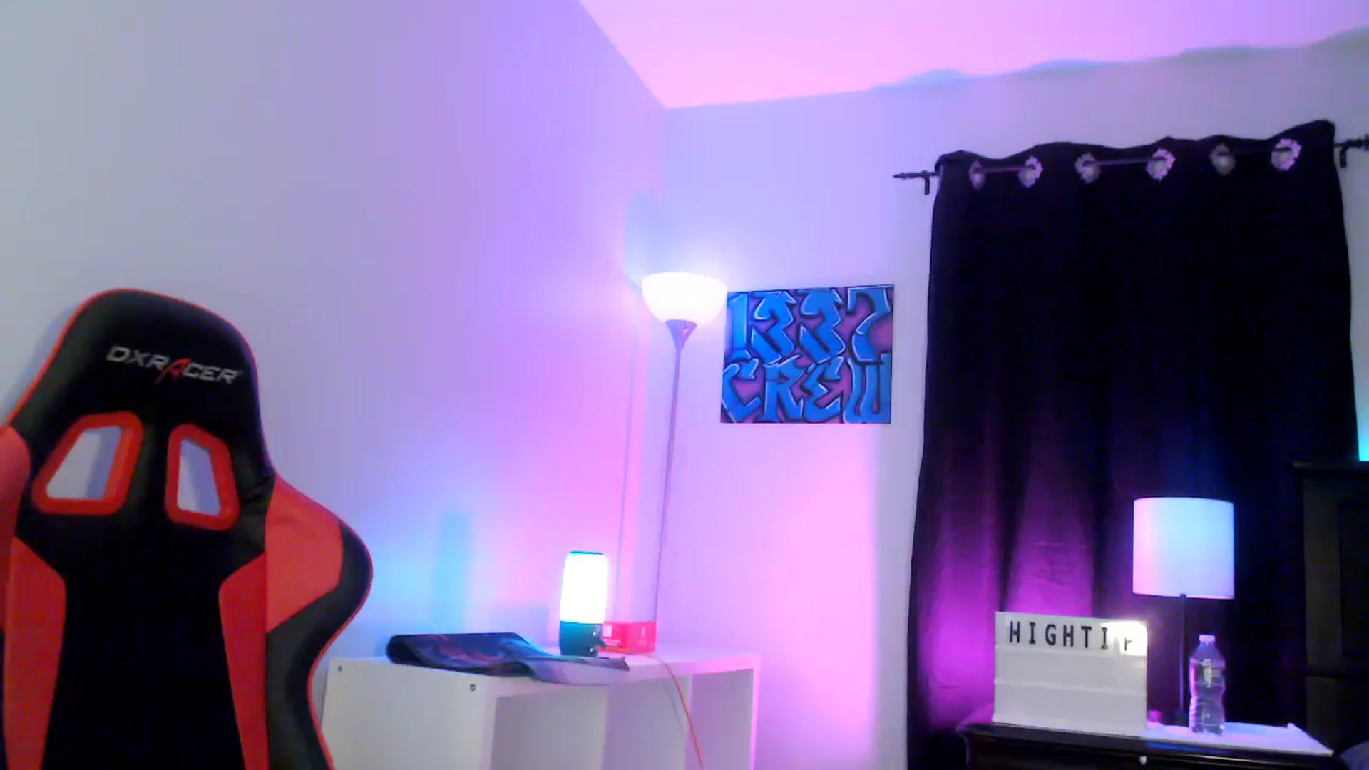 Gallery image thumbnail from EmmyLove's myfreecams stream on, 09/02/2023, 07:25 image 14 of 20
