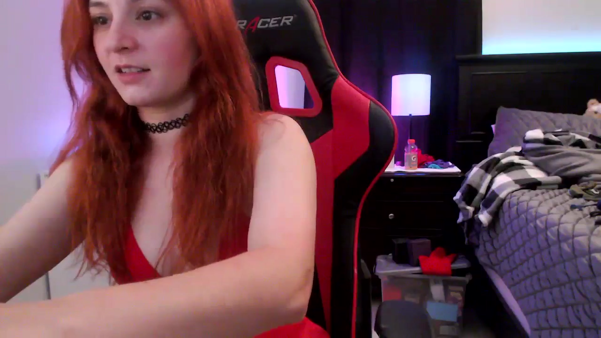 Gallery image thumbnail from EmmyLove's myfreecams stream on, 09/06/2023, 06:08 image 18 of 20