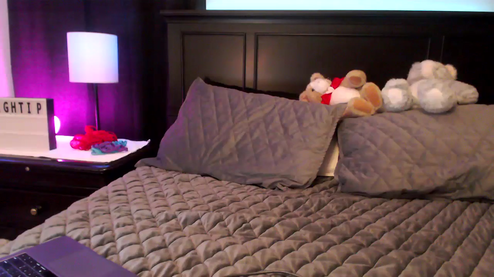 Gallery image thumbnail from EmmyLove's myfreecams stream on, 09/07/2023, 06:16 image 13 of 20