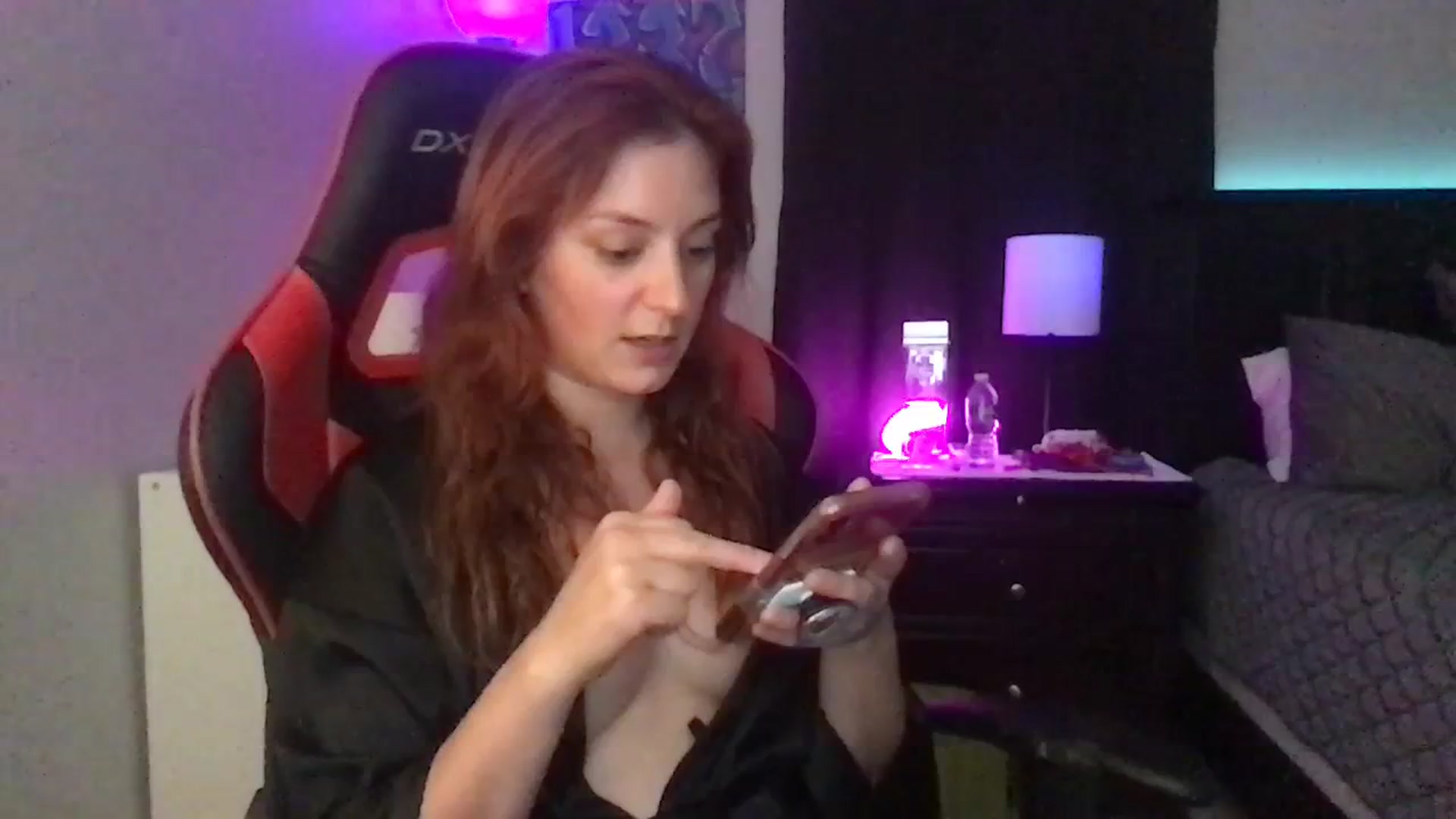 Gallery image thumbnail from EmmyLove's myfreecams stream on, 09/11/2023, 06:16 image 13 of 20