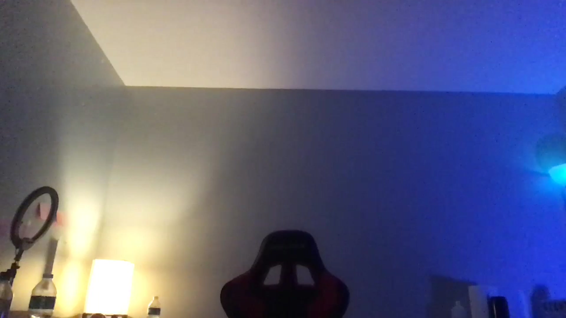 Gallery image thumbnail from EmmyLove's myfreecams stream on, 09/27/2023, 04:18 image 5 of 20