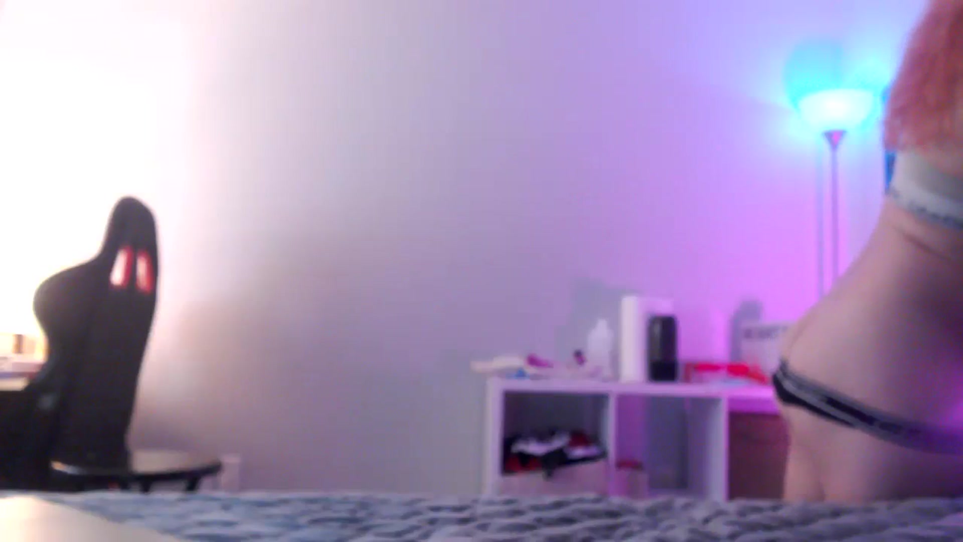Gallery image thumbnail from EmmyLove's myfreecams stream on, 10/04/2023, 05:50 image 12 of 20