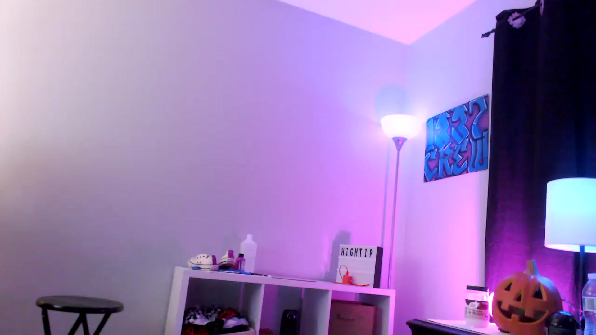 Gallery image thumbnail from EmmyLove's myfreecams stream on, 10/11/2023, 05:27 image 8 of 20
