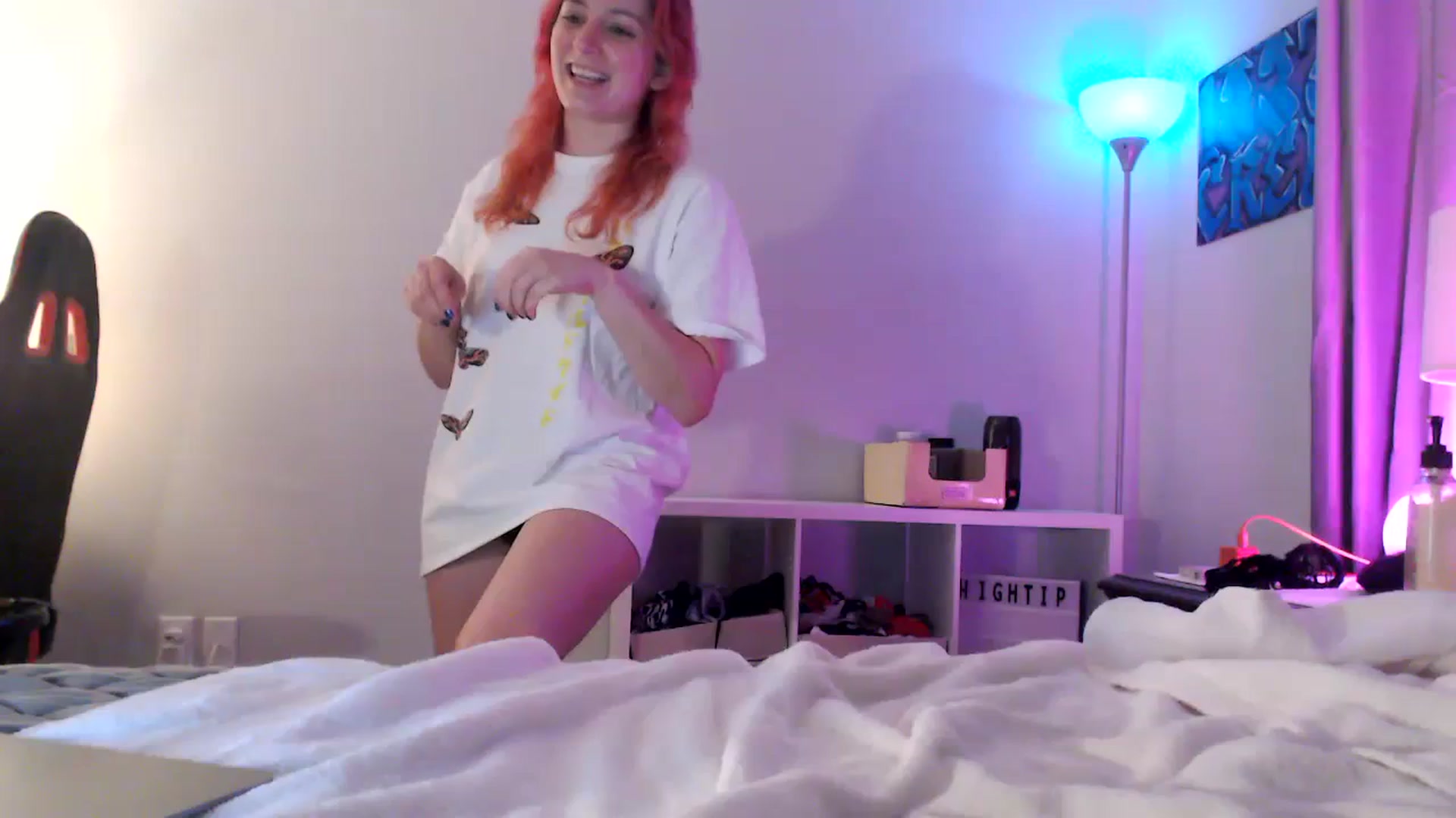 Gallery image thumbnail from EmmyLove's myfreecams stream on, 01/05/2024, 06:49 image 1 of 20