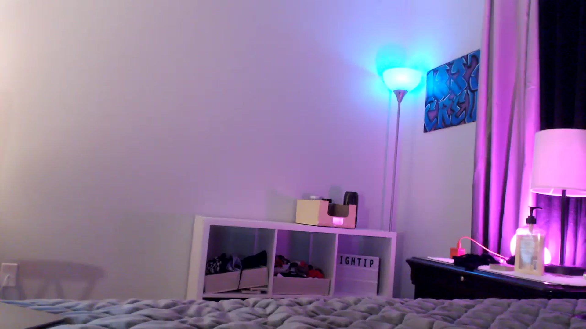 Gallery image thumbnail from EmmyLove's myfreecams stream on, 01/09/2024, 07:25 image 13 of 20