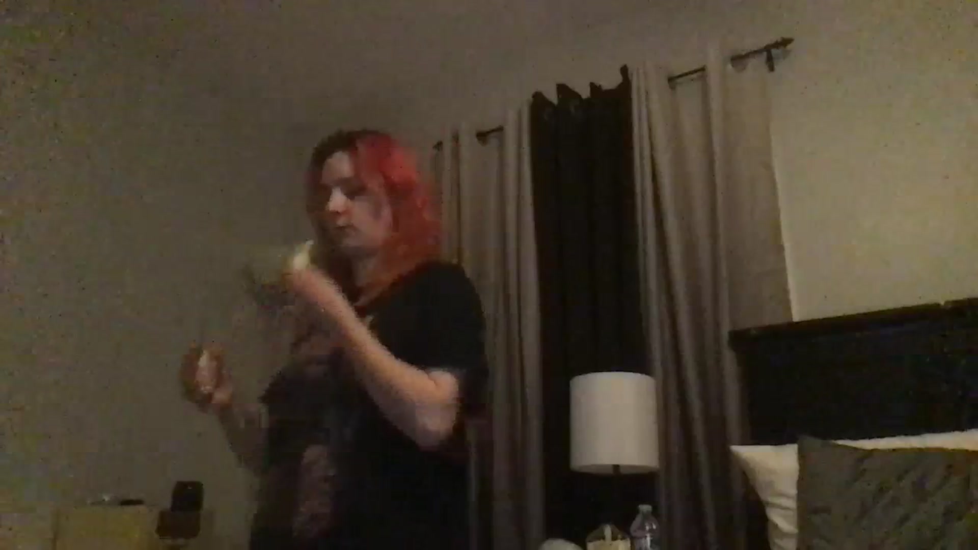 Gallery image thumbnail from EmmyLove's myfreecams stream on, 01/09/2024, 07:25 image 2 of 20