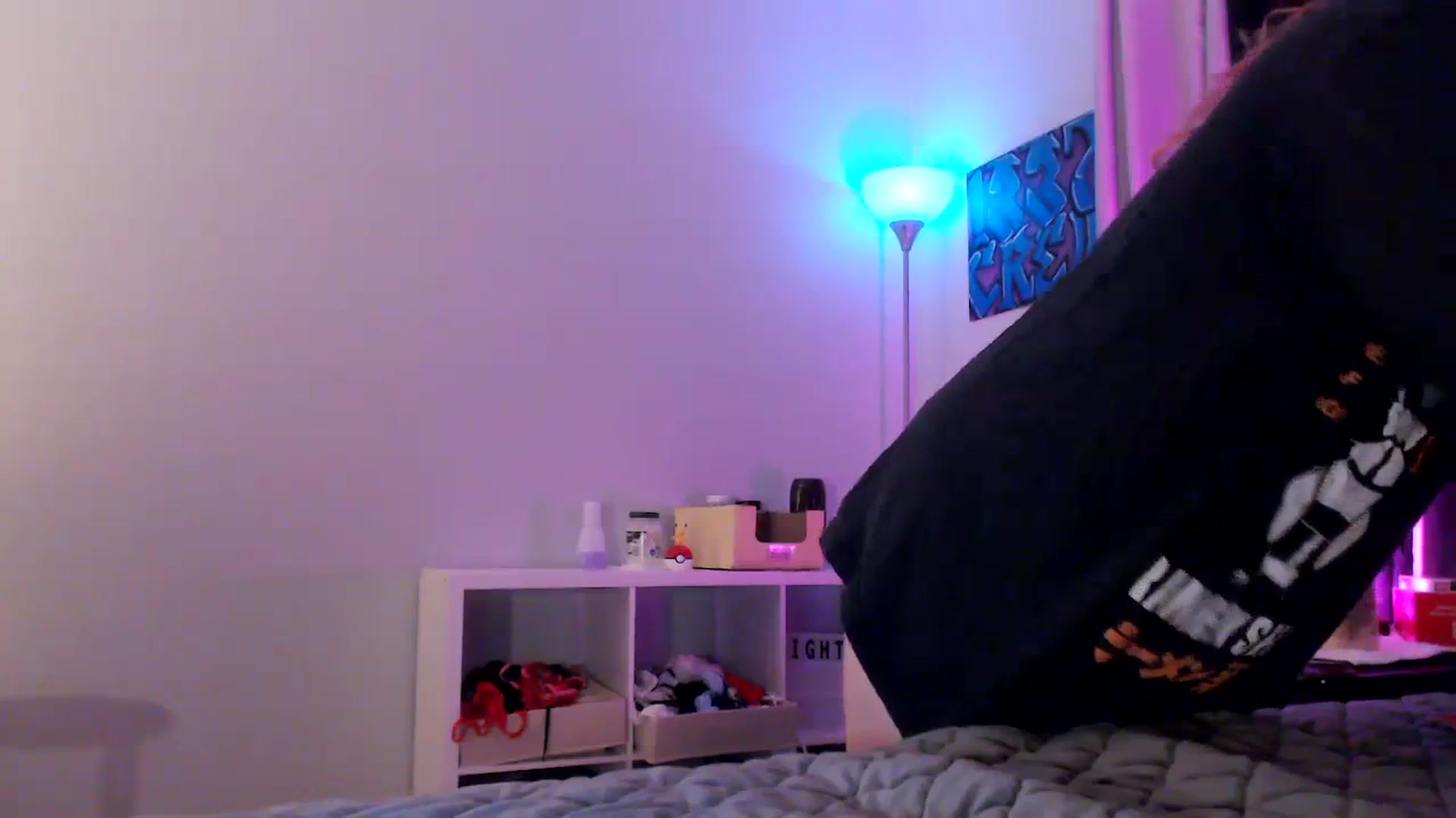 Gallery image thumbnail from EmmyLove's myfreecams stream on, 01/27/2024, 05:53 image 15 of 20