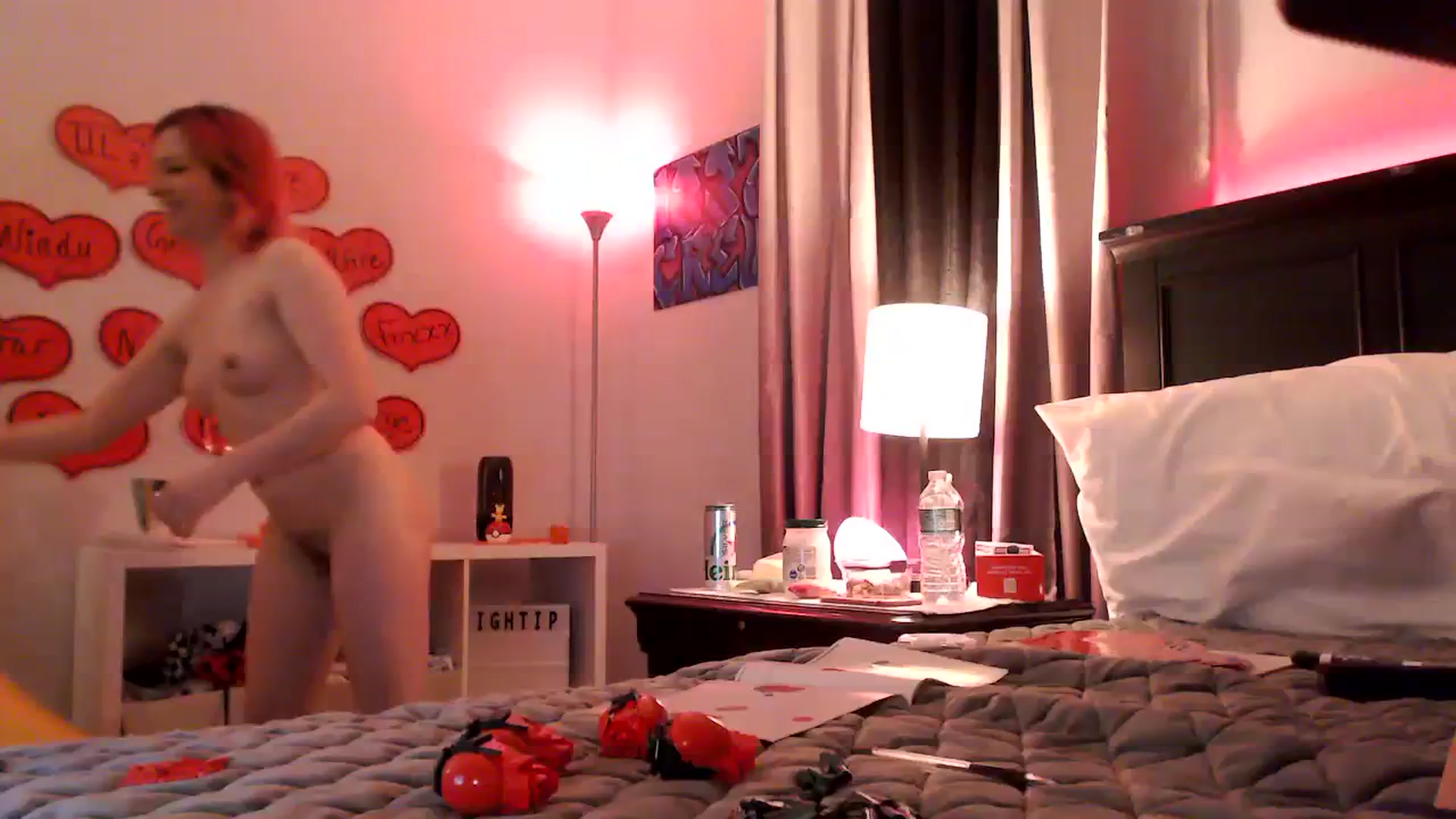 Gallery image thumbnail from EmmyLove's myfreecams stream on, 02/09/2024, 07:33 image 17 of 20