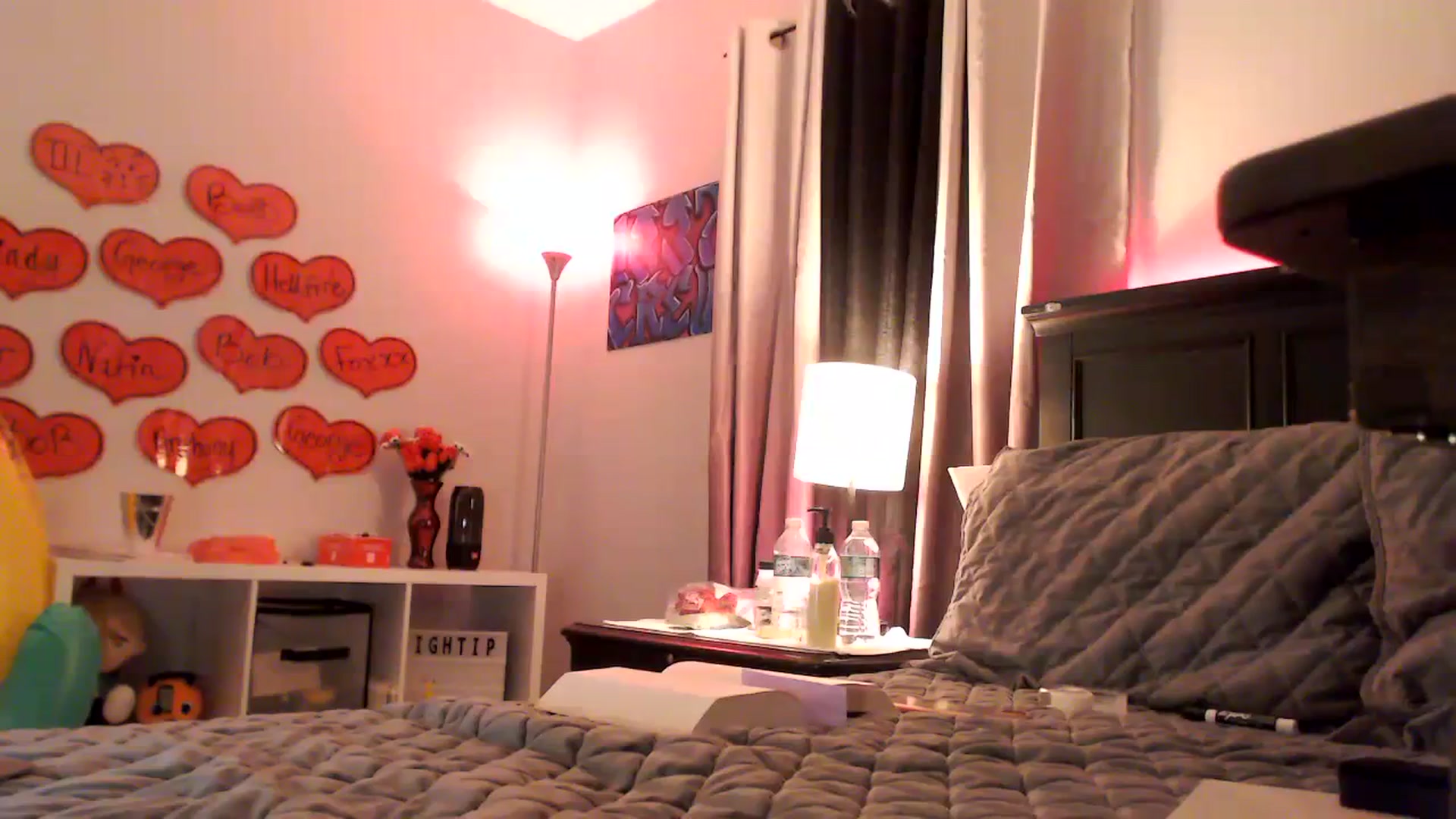 Gallery image thumbnail from EmmyLove's myfreecams stream on, 02/14/2024, 07:24 image 7 of 20