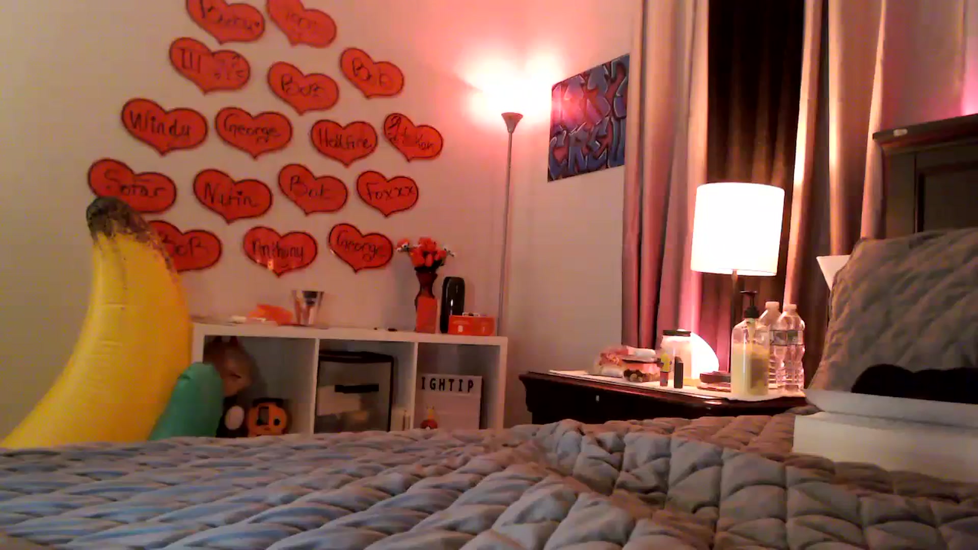 Gallery image thumbnail from EmmyLove's myfreecams stream on, 02/15/2024, 07:27 image 17 of 20