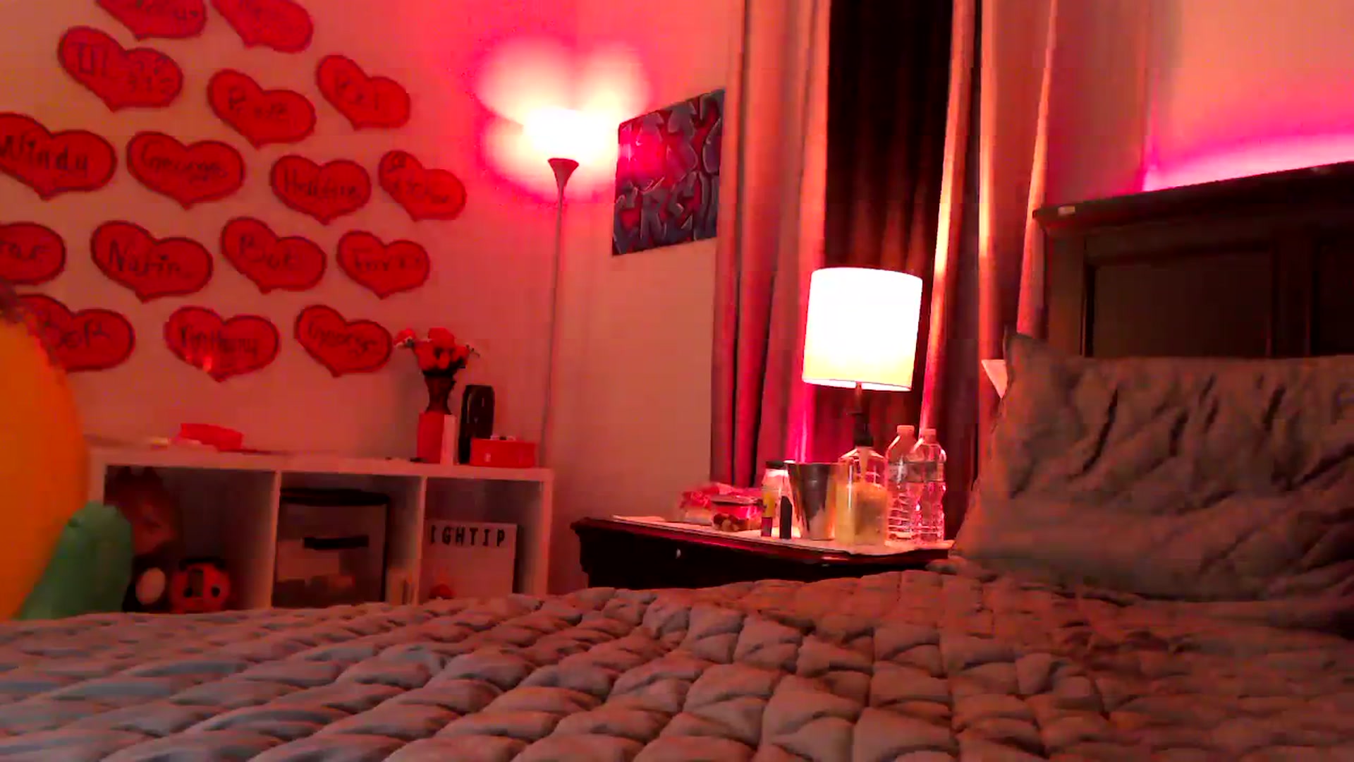 Gallery image thumbnail from EmmyLove's myfreecams stream on, 02/19/2024, 07:23 image 20 of 20