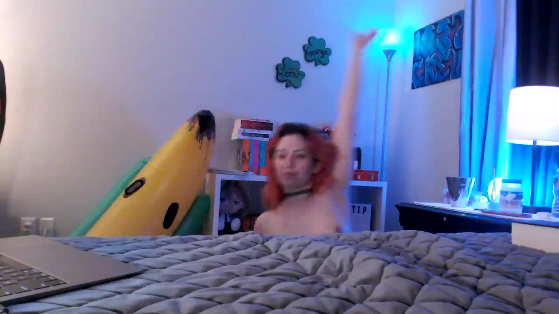 Gallery image thumbnail from EmmyLove's myfreecams stream on, 03/05/2024, 06:37 image 8 of 20