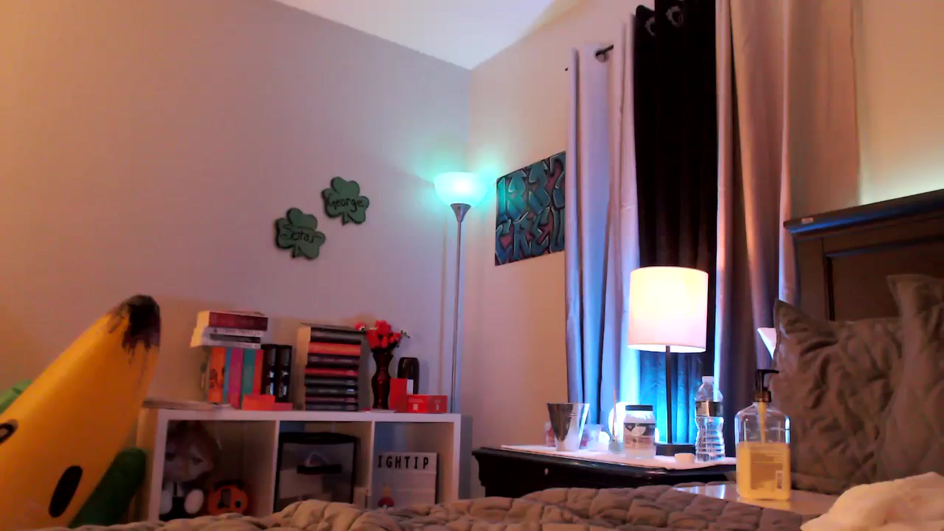 Gallery image thumbnail from EmmyLove's myfreecams stream on, 03/05/2024, 06:37 image 15 of 20