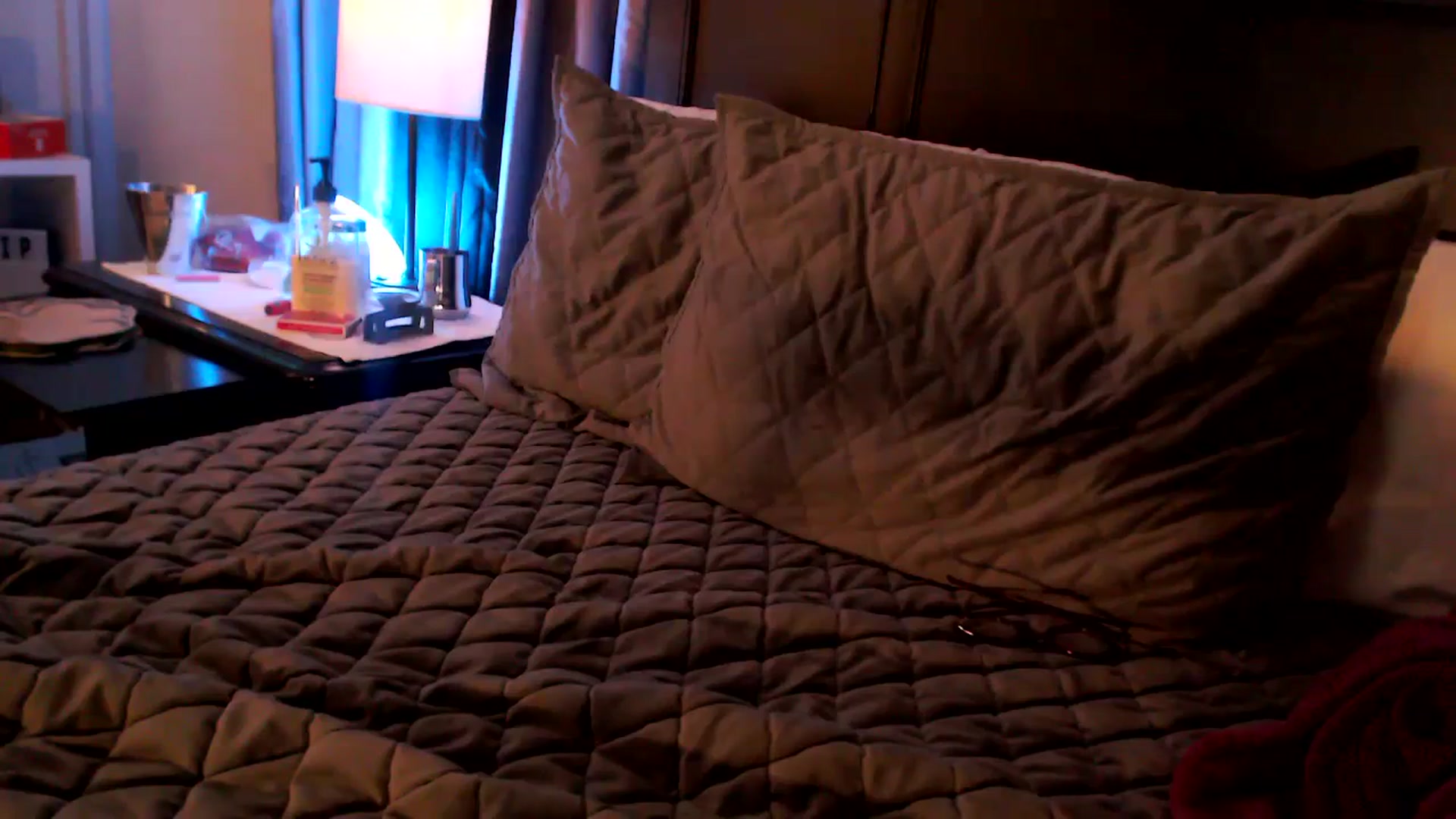 Gallery image thumbnail from EmmyLove's myfreecams stream on, 03/10/2024, 06:58 image 13 of 20