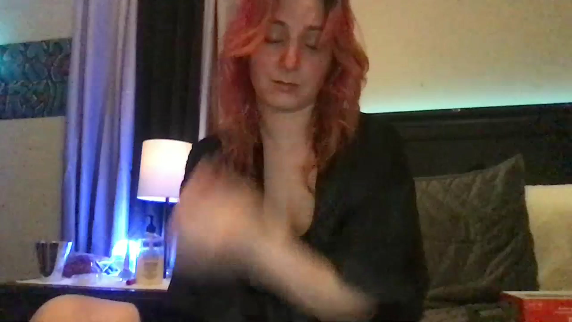 Gallery image thumbnail from EmmyLove's myfreecams stream on, 03/13/2024, 05:43 image 16 of 20