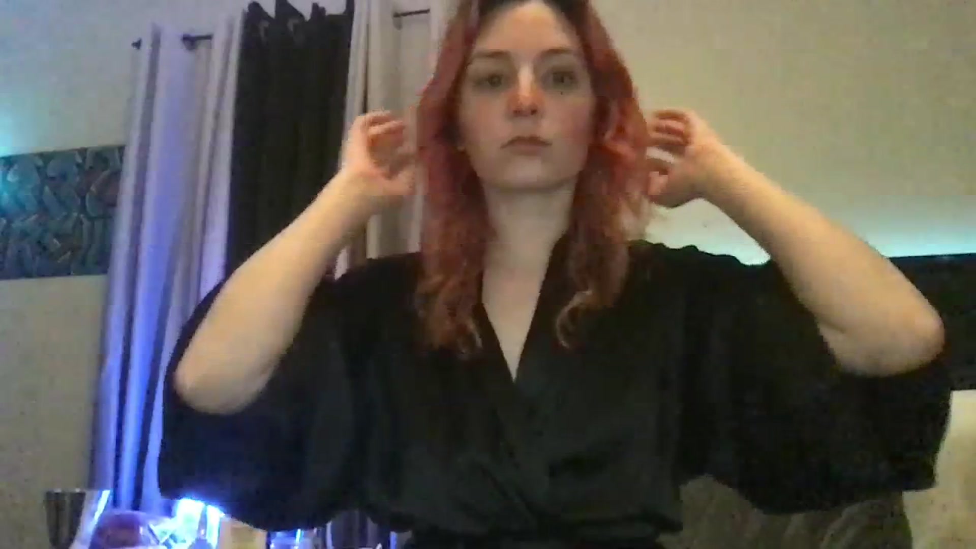 Gallery image thumbnail from EmmyLove's myfreecams stream on, 03/13/2024, 05:43 image 7 of 20